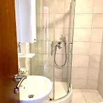 Naki Apartament *